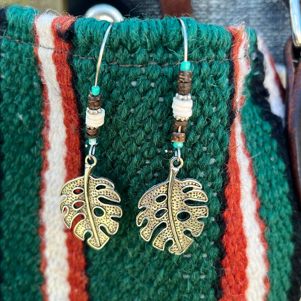 Women’s Leaf Earrings
